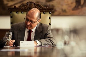 Alckmin perdoa dÃvida FEAP
