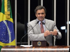 Aécio Neves