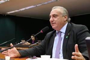 carlos-roberto6-300x200