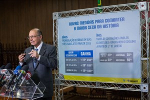 alckmin anuncio agua