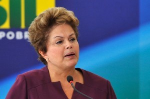 Dilma-Foto-Antonio-Cruz-ABr2-300x199 (1)