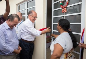 O Governador do Estado de São Paulo, participa da entrega de 104 Unidades Habitacionais na cidade de Iacri.Data: 29/11/2015. Local: Iacri/SP. Foto: Diogo Moreira/A2img